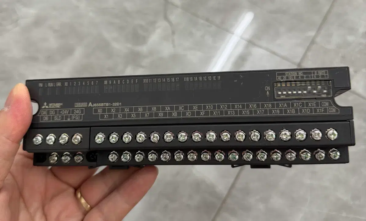 AJ65SBTB1-32D1 | 브랜드 중고거래 플랫폼, 번개장터